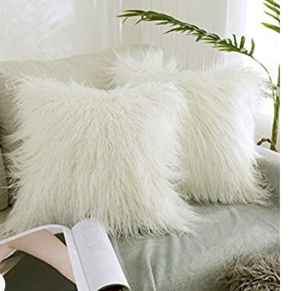 Accents Set Of 2 Decorative White Fur Throw Pillow Case Poshmark